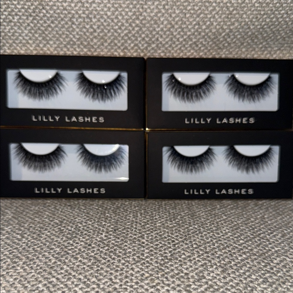 Lilly Lashes Brooklyn Voluminous Black Eyelash Collection 4 sets